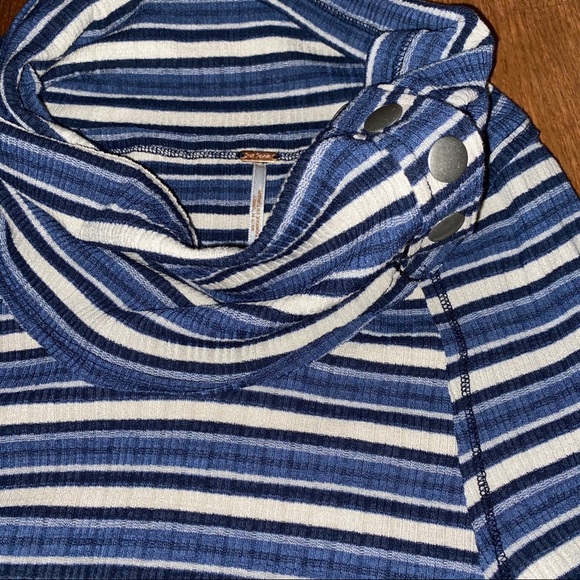 Free People Cape Cod Thermal - Picture 7 of 8